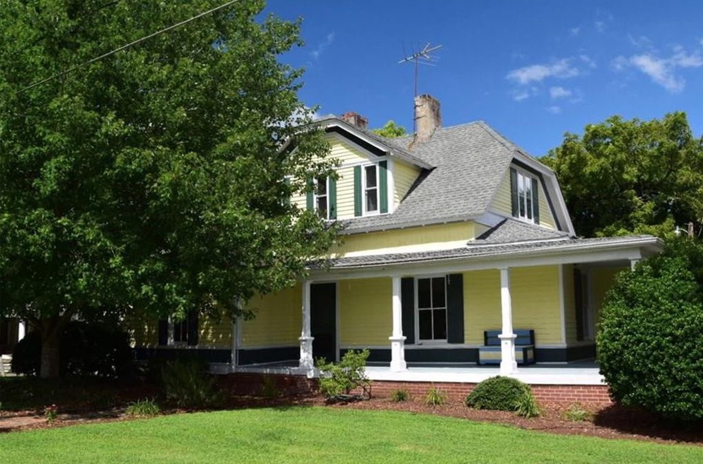 416 summit street walnut cove.jpg