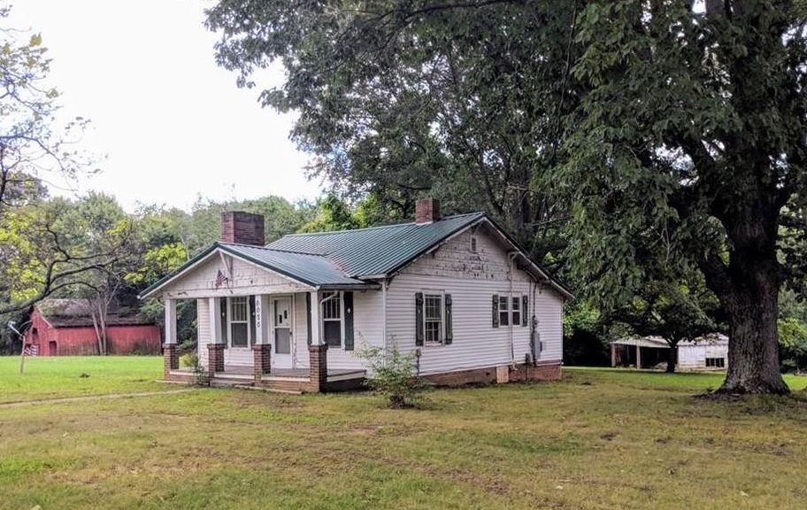 6020 NC 66 S King.jpg