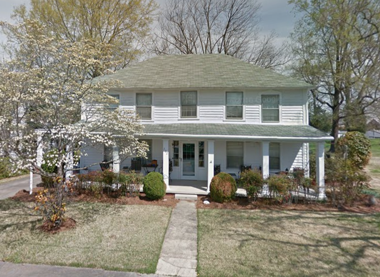 225 w. chestnut street troy.png