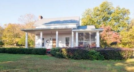 2443 lick creek road denton.jpg