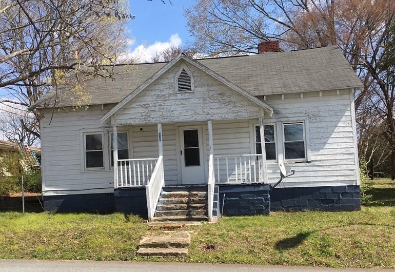 802 holt street lexington.jpg