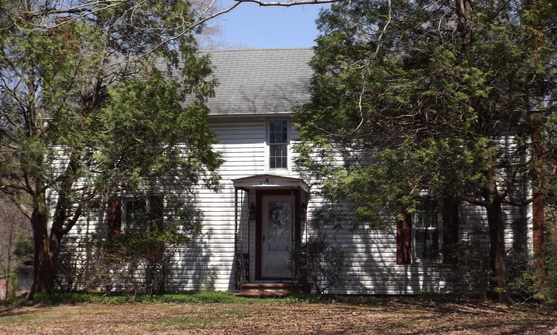 5750 davis road walkertown.jpeg