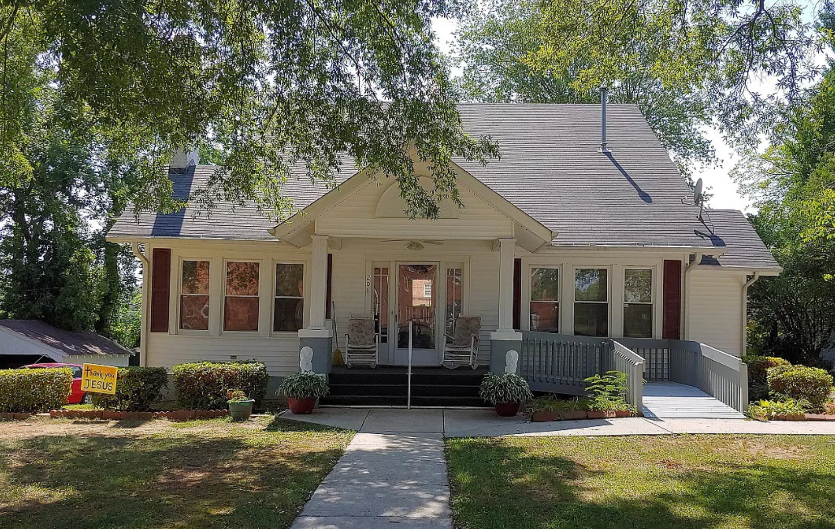 201 piedmont way burlington.png