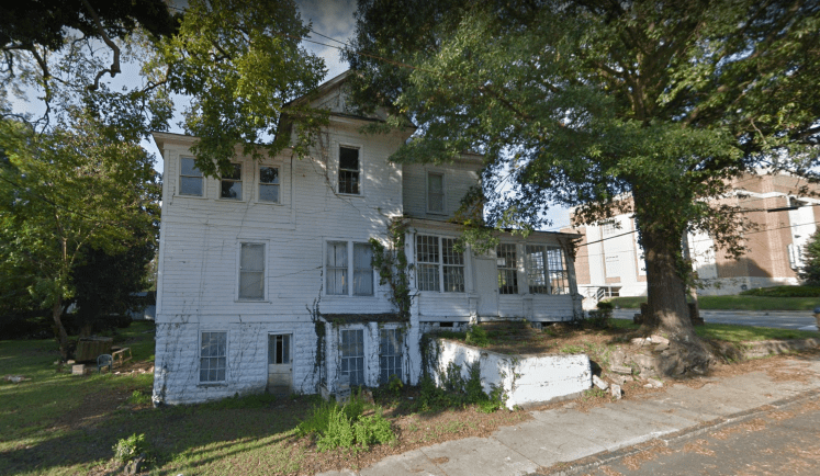 102 n. main street reidsville side view.png