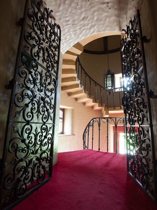 adamsleigh gates.jpg