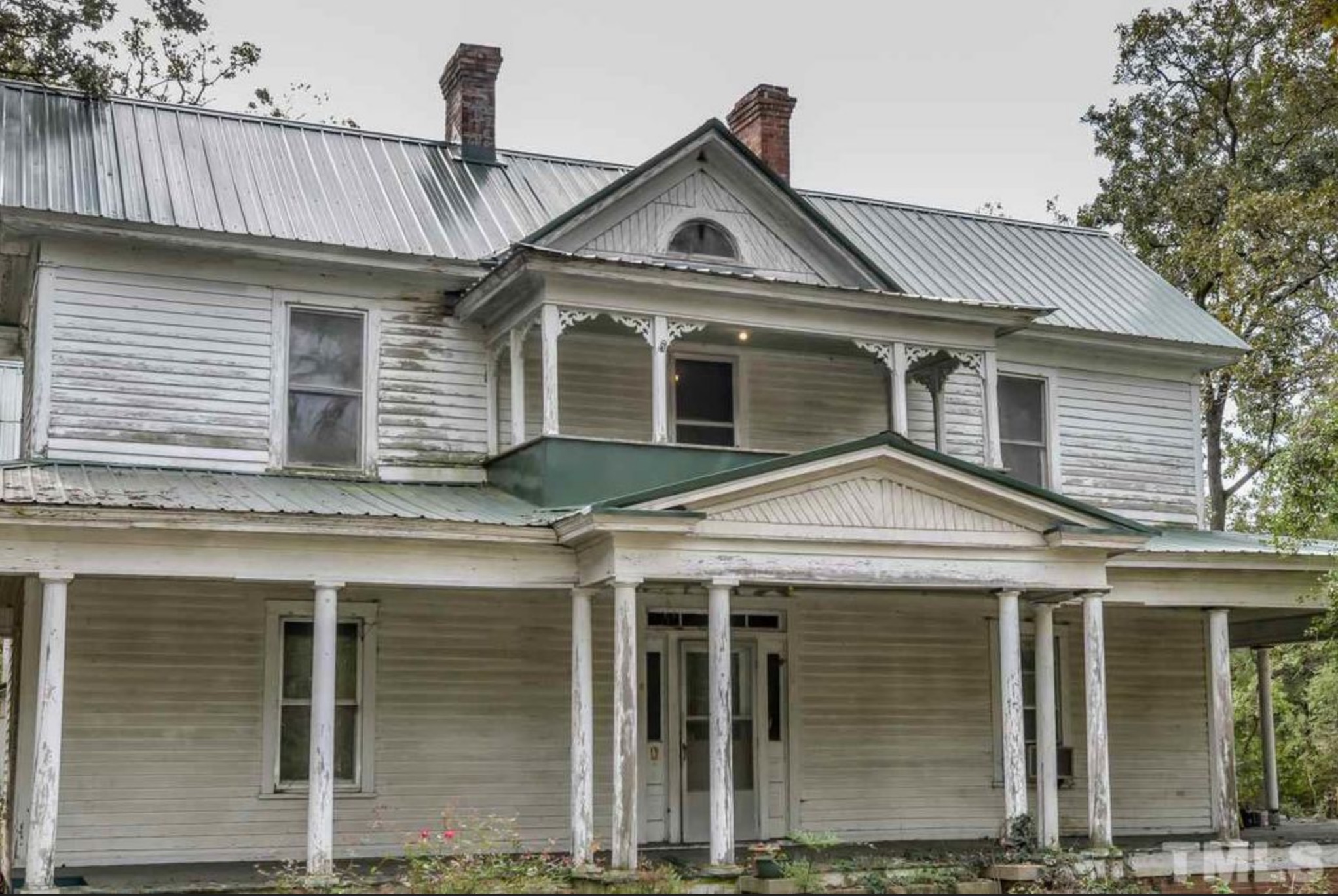 dunlap exterior close.jpg