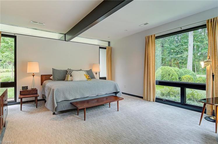 3905 henderson road BR 1.jpg