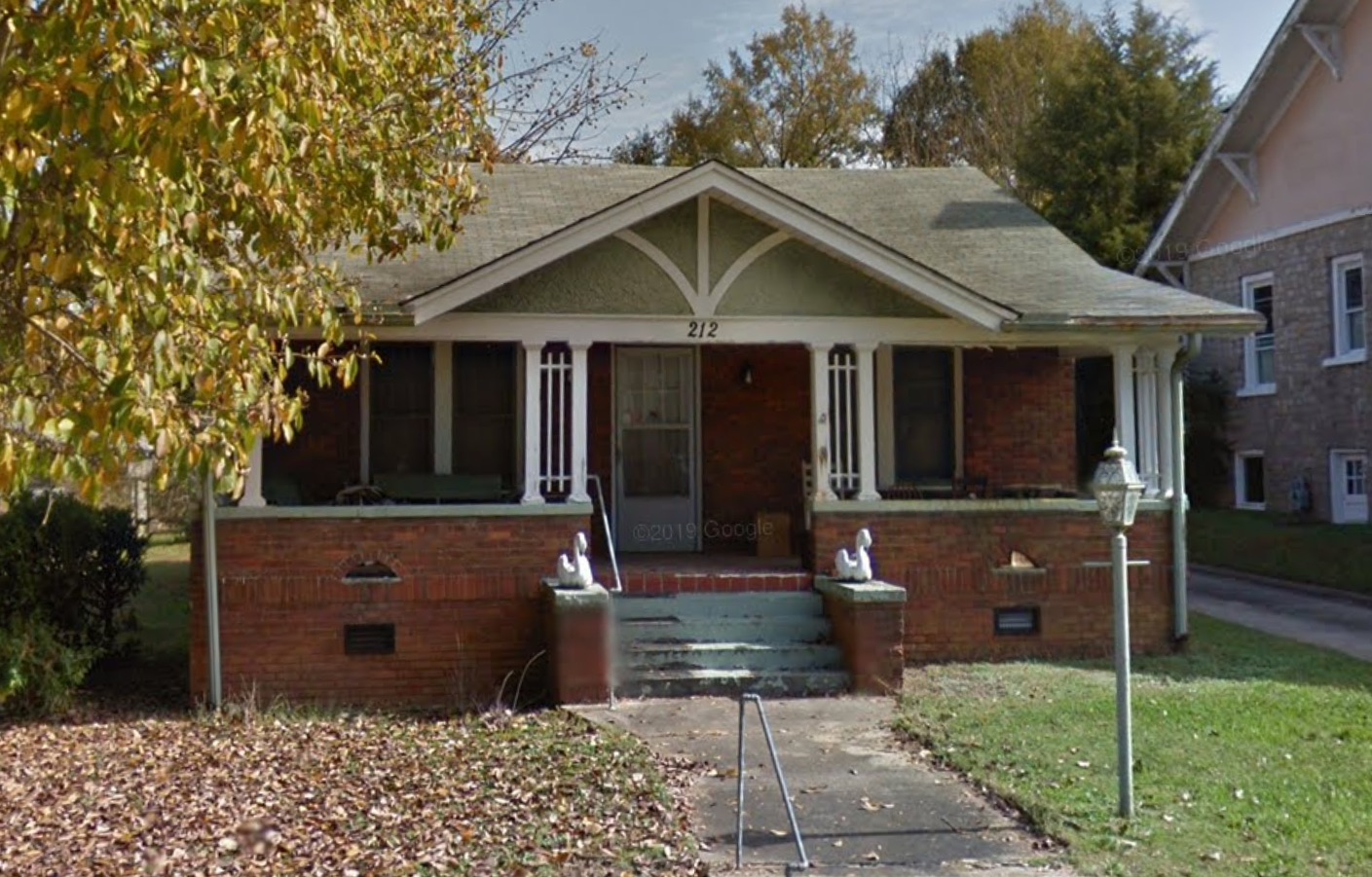 212 e fifth street before burlington.jpg