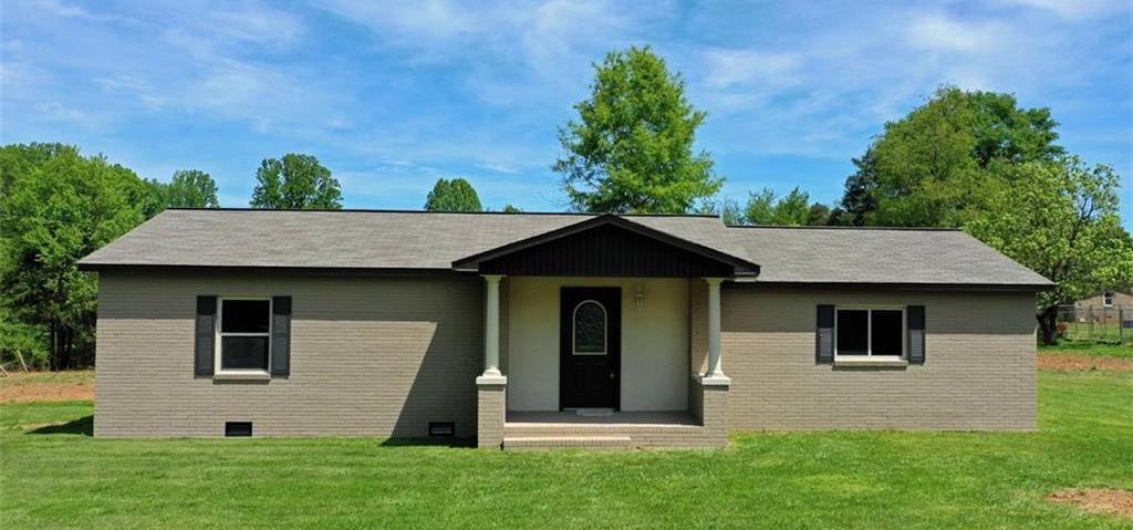 232 hobson road mocksville.jpg