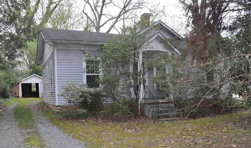 2568 robinhood road winston.jpg