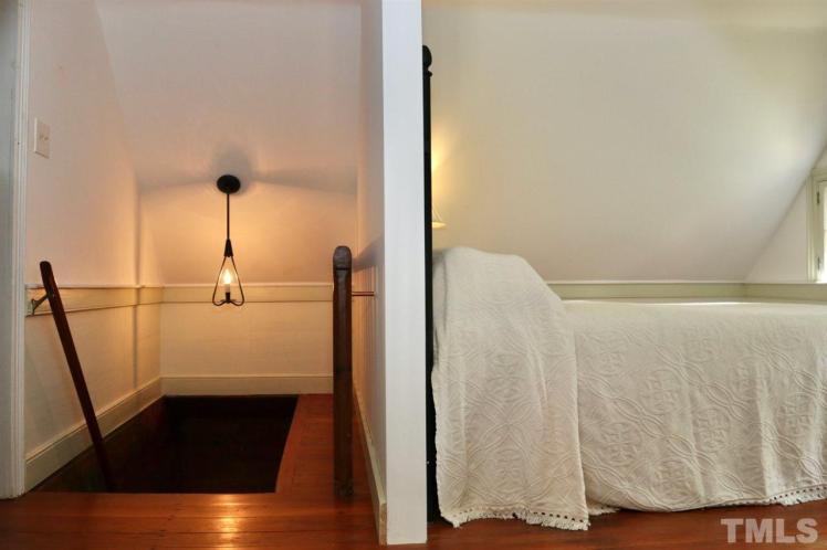 3125 nc highway 62 n hallway