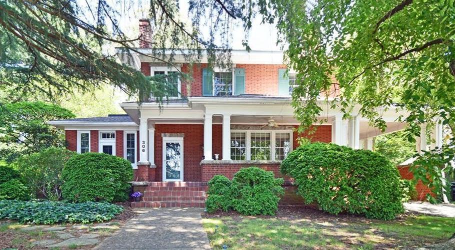 306 s sunset drive winston