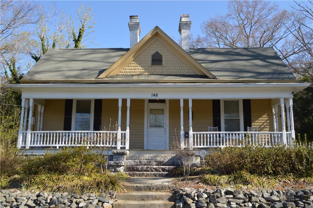 This image has an empty alt attribute; its file name is 148-w-popar-street-mount-airy.jpg