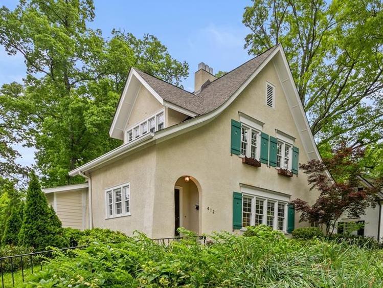 This image has an empty alt attribute; its file name is 412-edgedale-drive-high-point.jpg