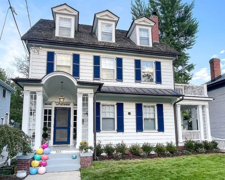 This image has an empty alt attribute; its file name is 303-s-mendenhall-street-2022.jpg