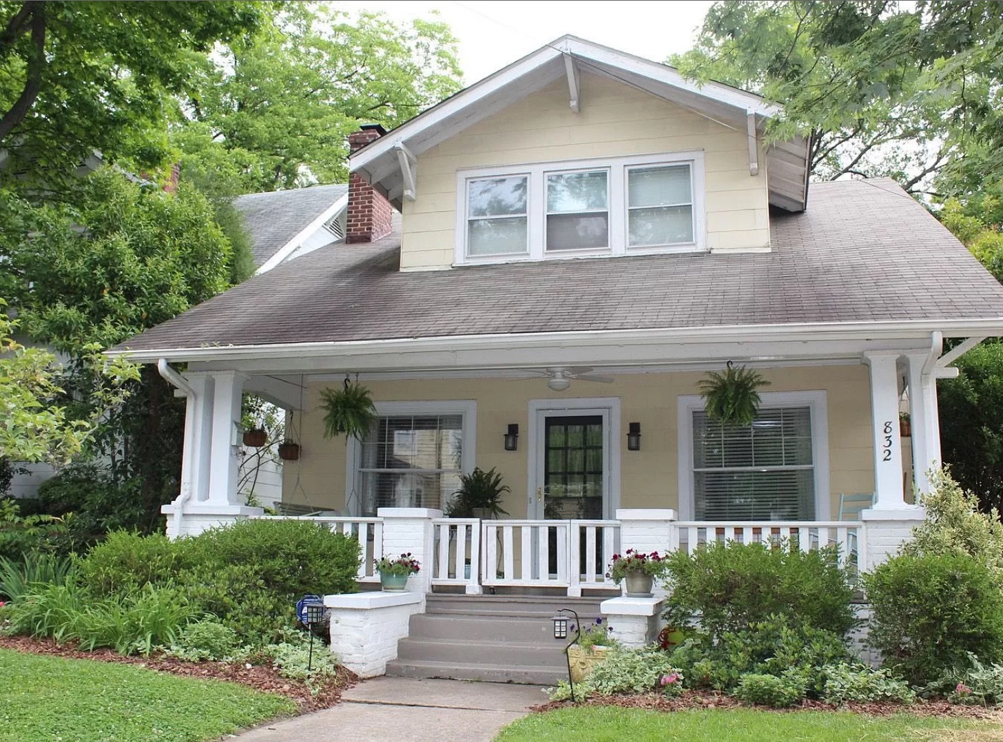 832 olive street.jpg